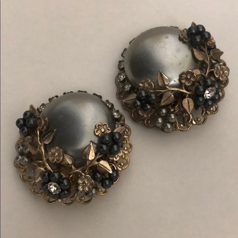 Vintage Floral earring clips